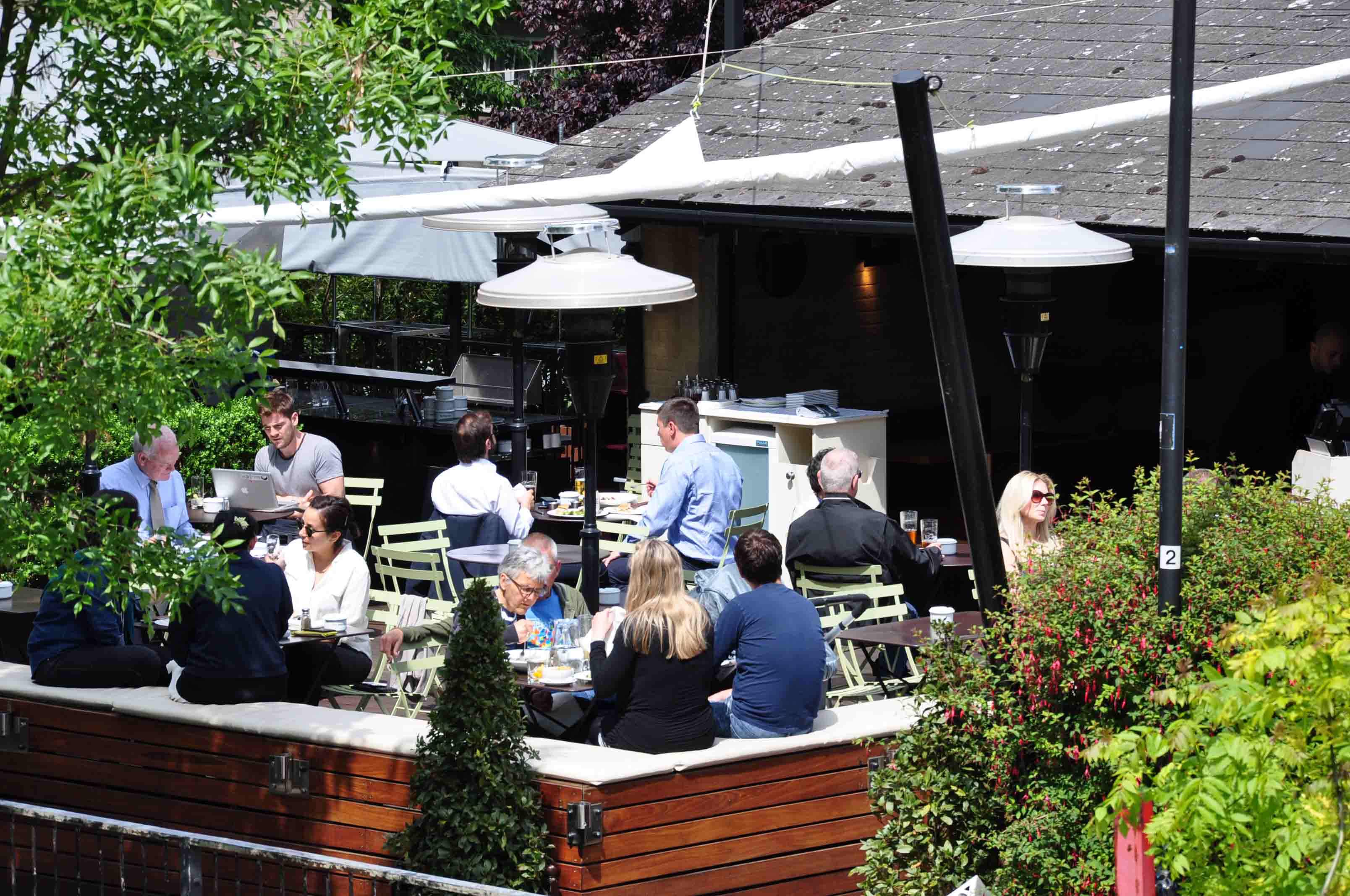 Little Venice boasts an array of charming cafés and restaurants